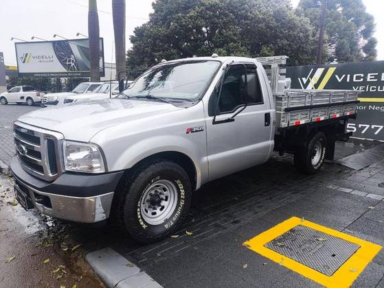 FORD F-350 3.9 TURBO INTERCOOLER DIESEL 2P MANUAL FORD F-350 3.9 TURBO INTERCOOLER DIESEL 2P MANUAL